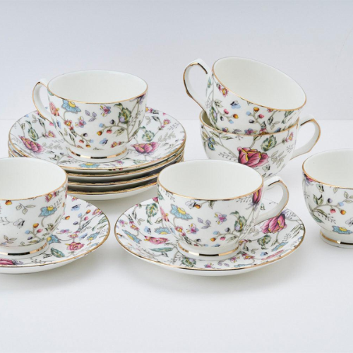Porcelain Tea Cup Set